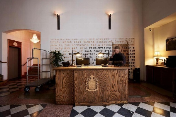 Hotel Normandie - Los Angeles image 6